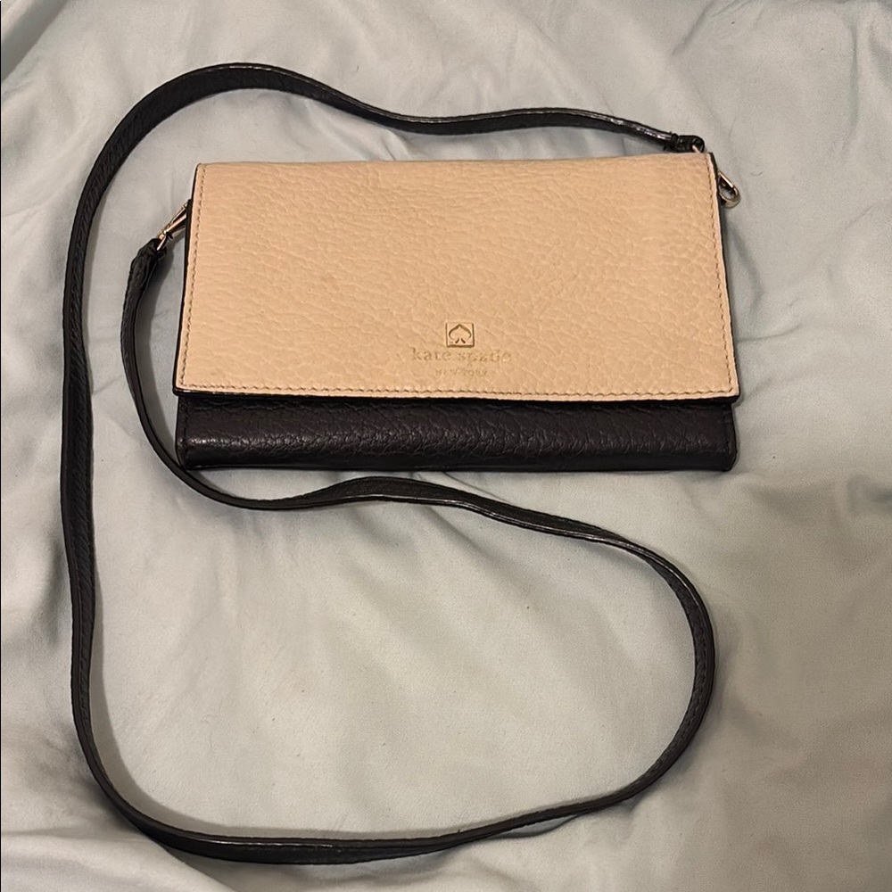 Kate Spade Cream and Black Crossbody Bag with Minimalist Design